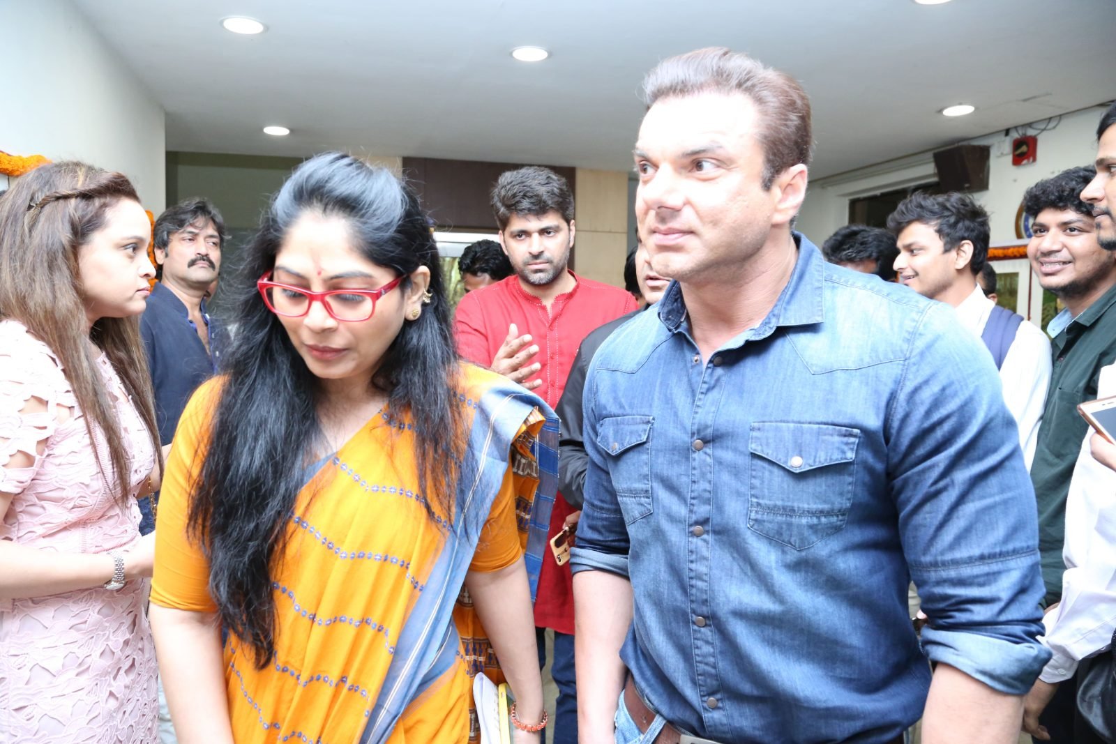 Film personalities arriving at the Chitranjali ceremony with the Secretary