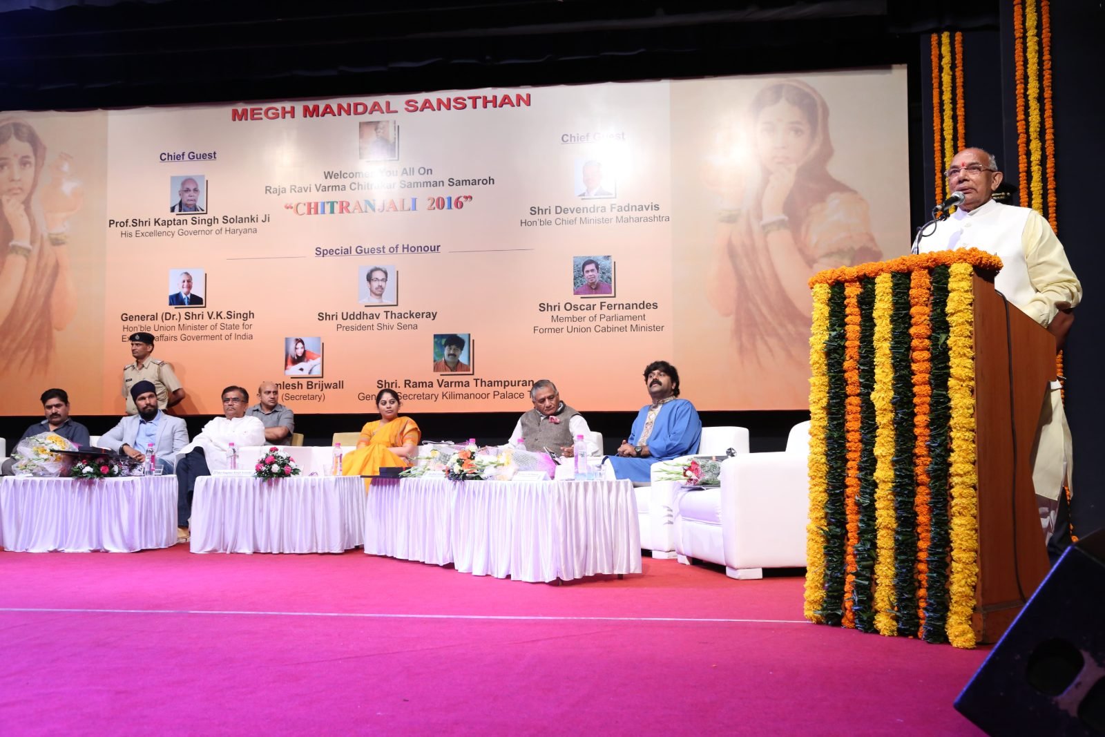 The Chief Guest delivering his address at Chitranjali 2016