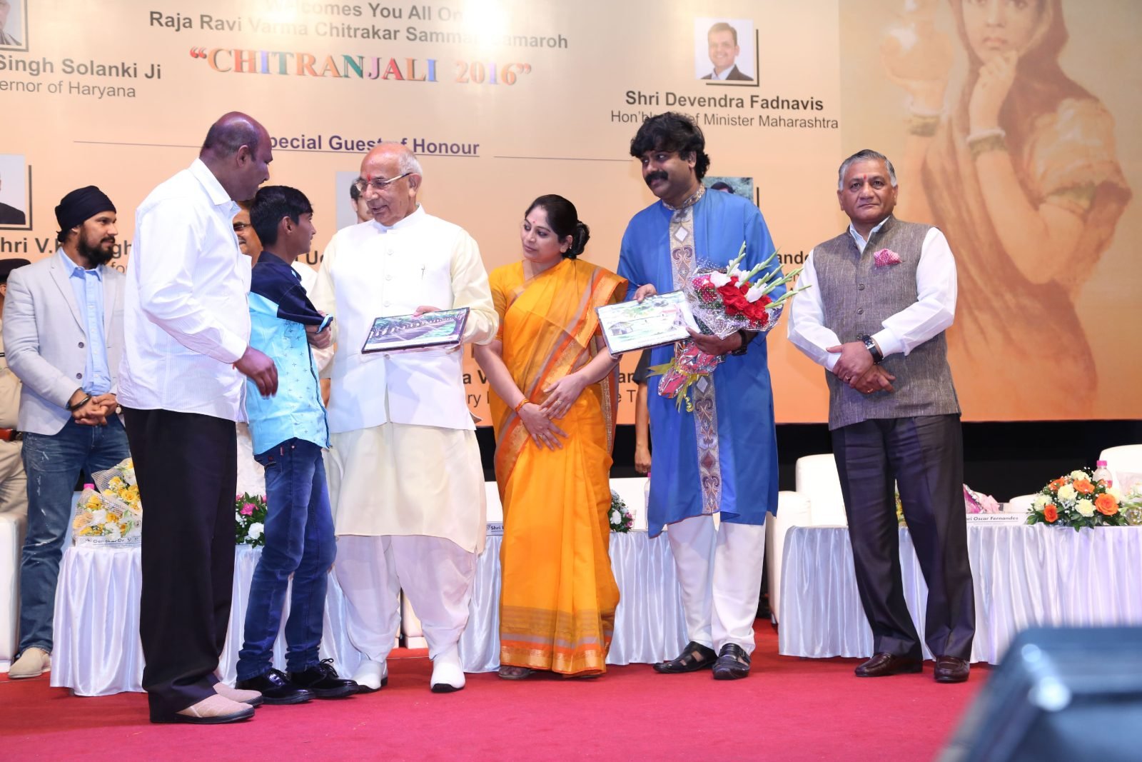 A young painter honoured on stage at Chitranjali 2016